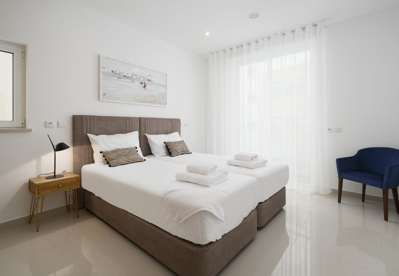 Apartamento em Lagos -  Adega Luxury | Near Lagos City Center with Pool