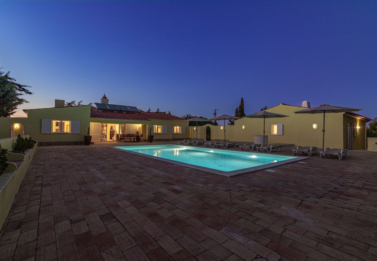 Villa em Lagos - Villa Dean: Private Pool | For Families | AC & WI-FI | Near Golf Course