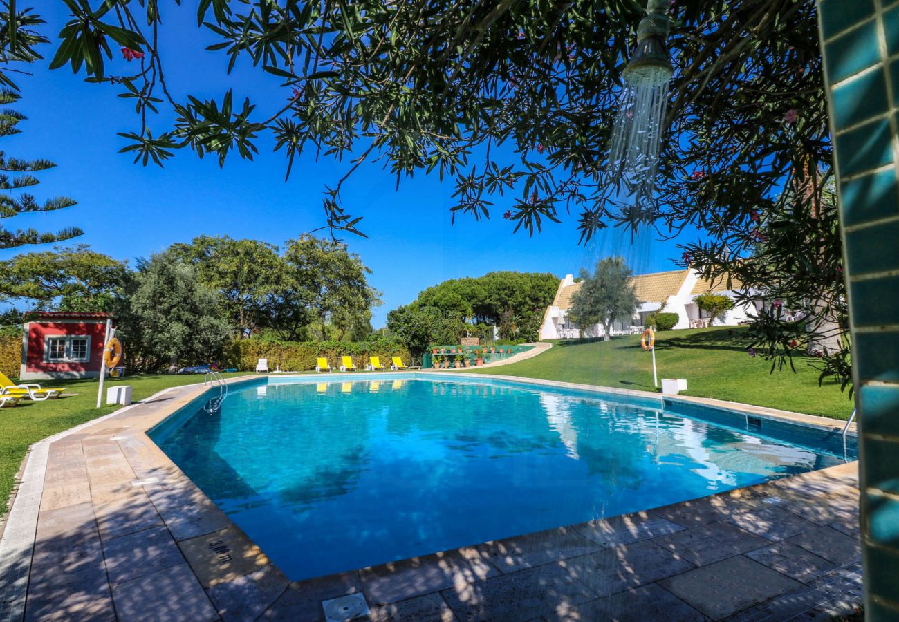 Casa geminada em Vilamoura - Casa Moura Golfe