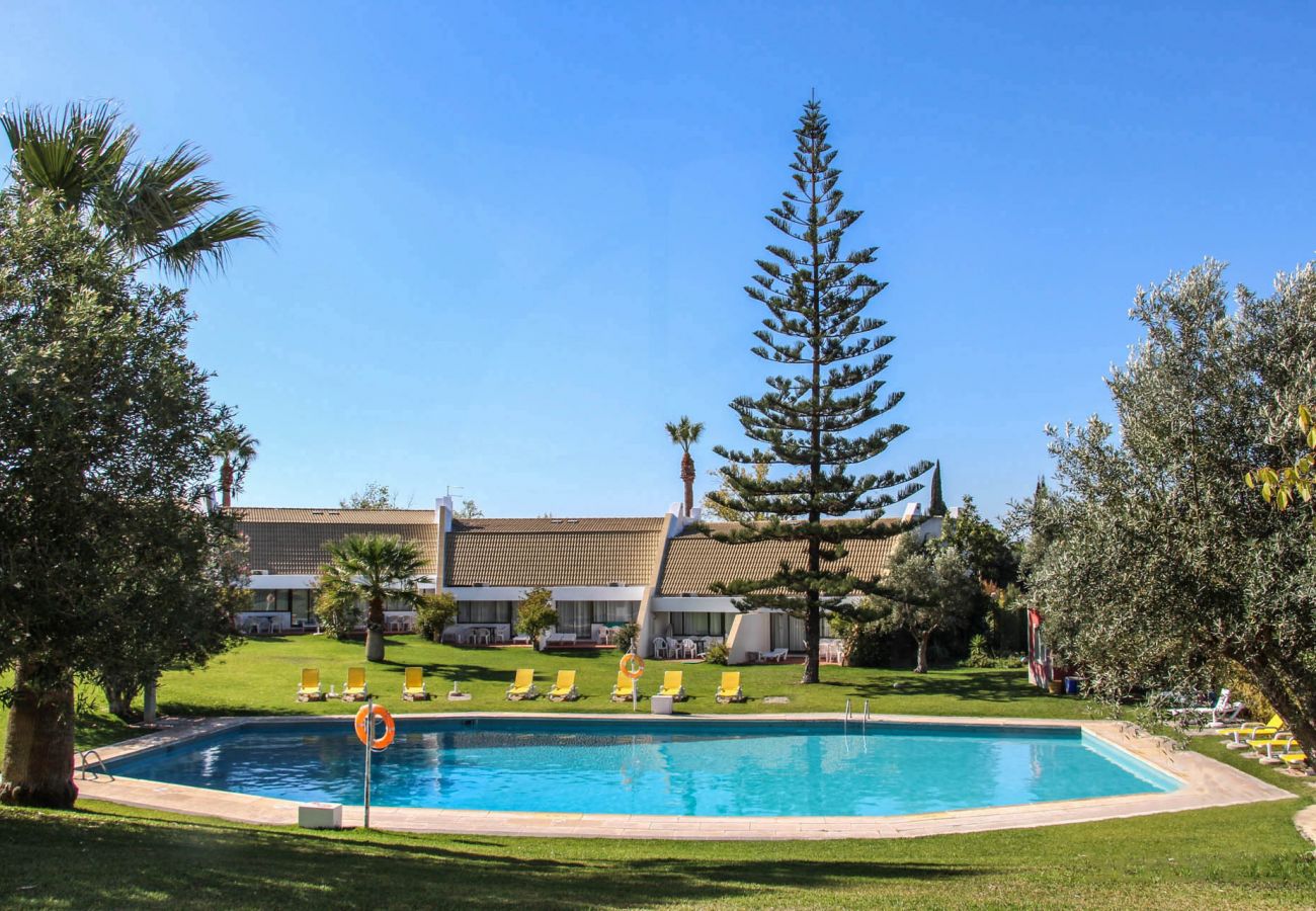 Casa geminada em Vilamoura - Casa Moura Golfe