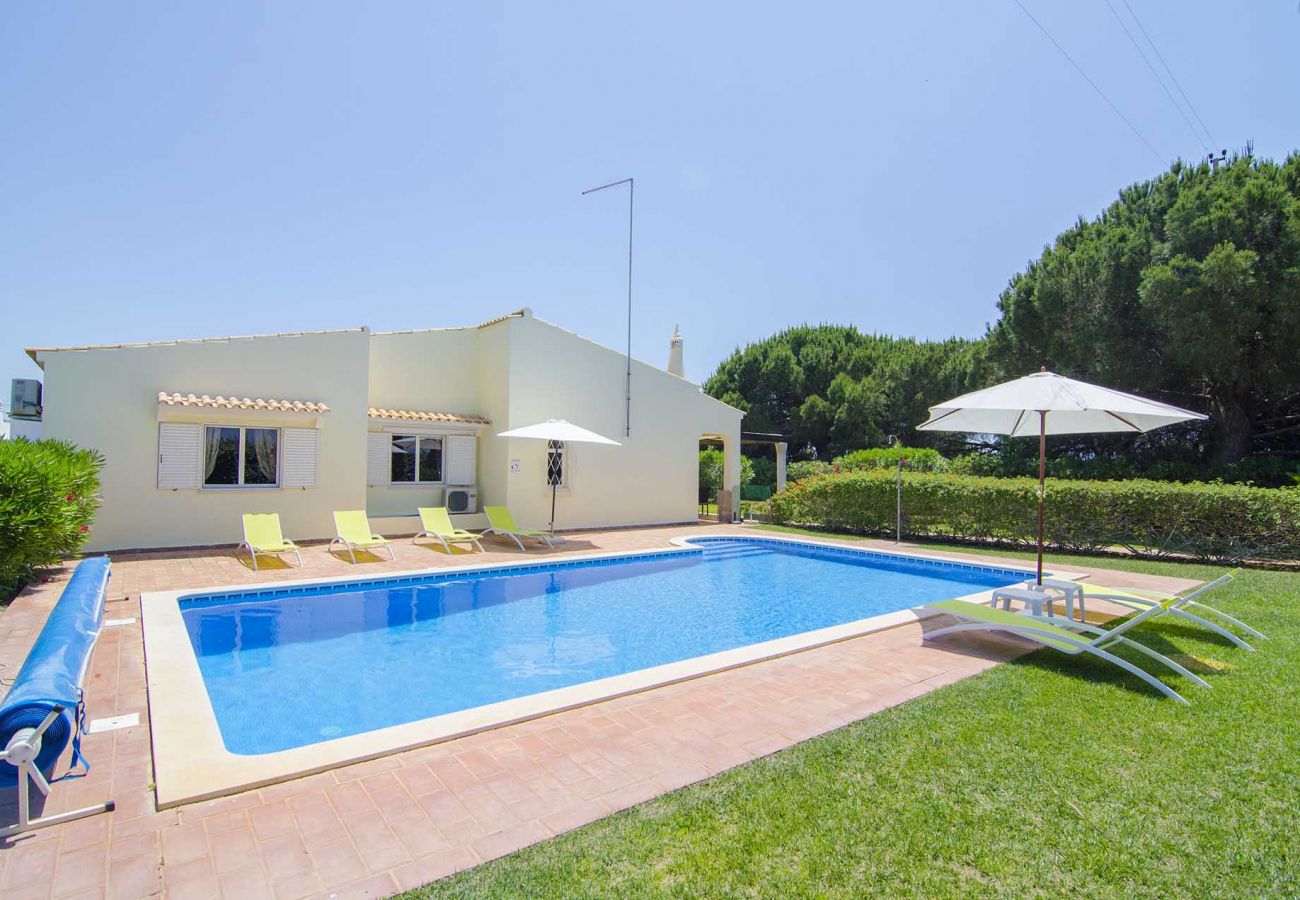 Villa em Vilamoura - Casa Nova