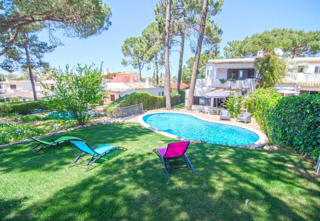 Villa em Vilamoura - Casa Beira Golfe