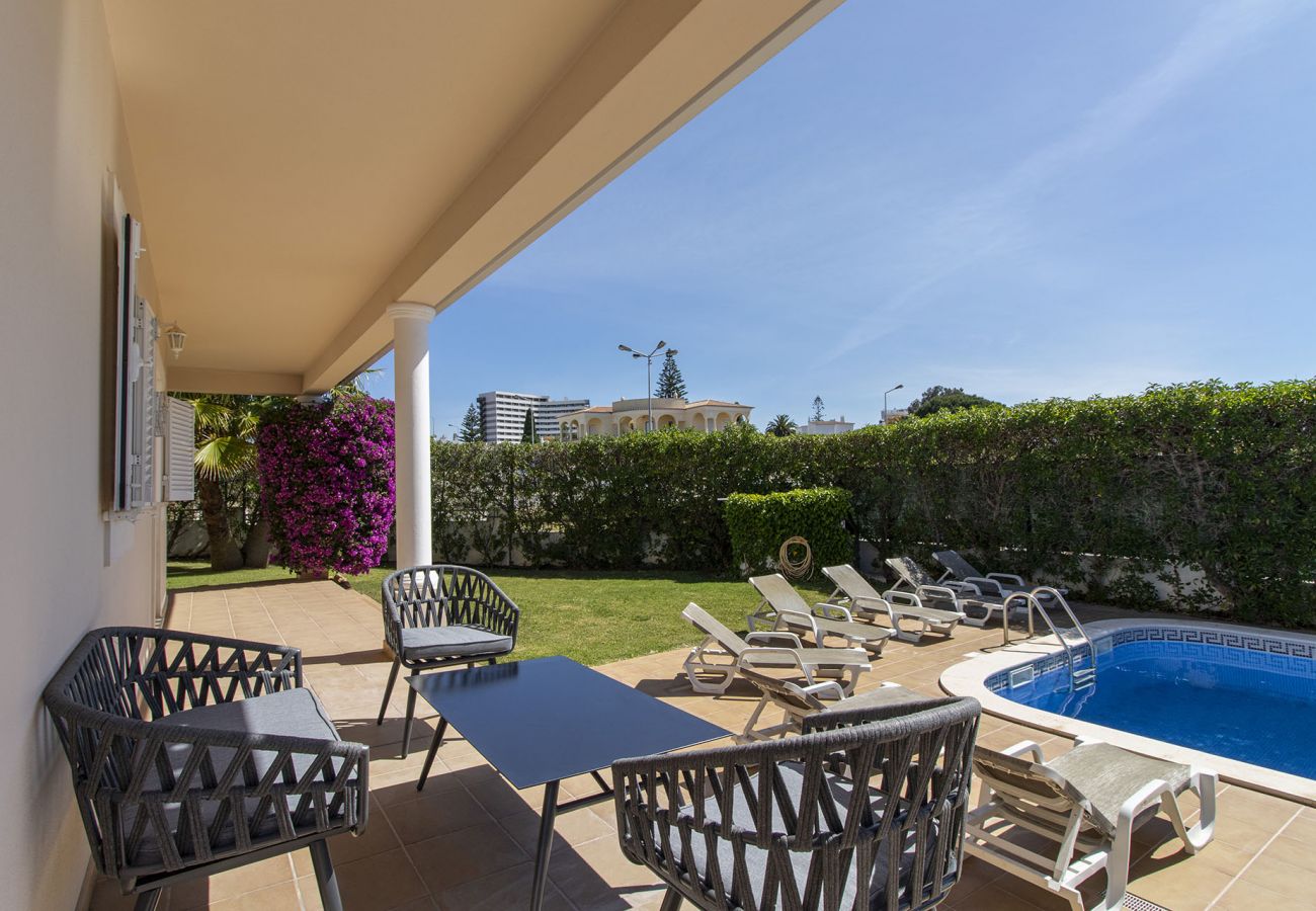 Villa em Albufeira - Villa Tulipa