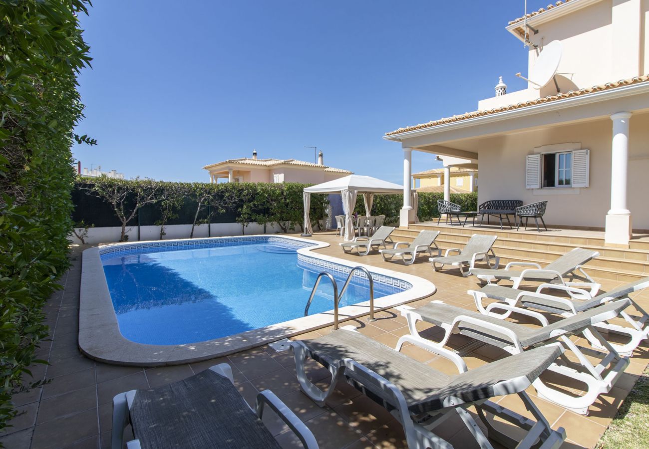 Villa em Albufeira - Villa Tulipa