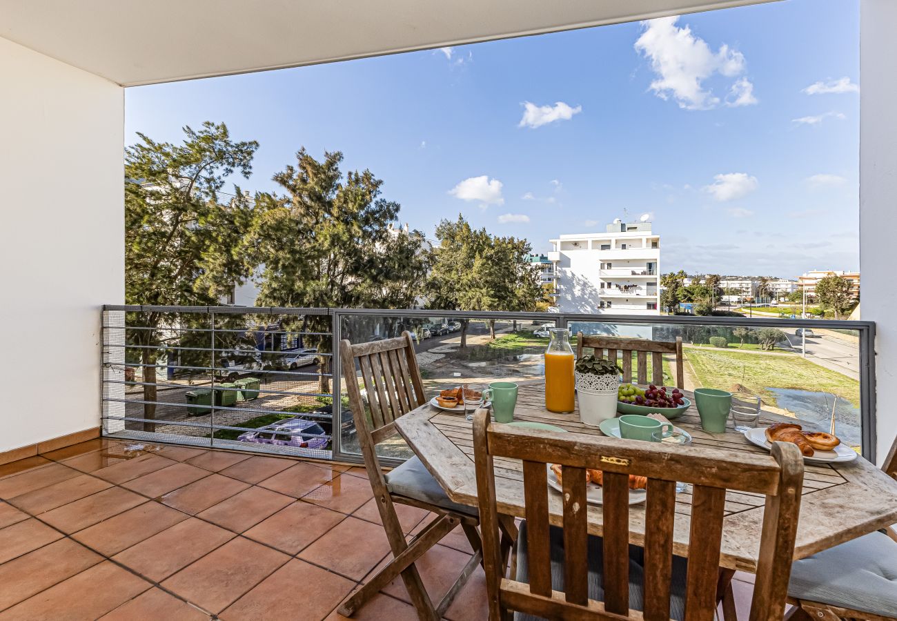 Apartamento em Lagos - Sea La Vie | On the Beach, City Center & Marina