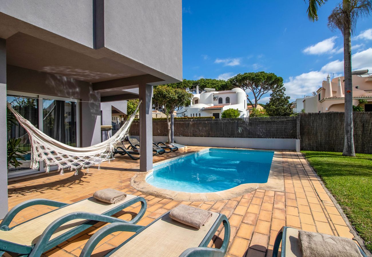 Villa em Vilamoura - Villa Nadiana