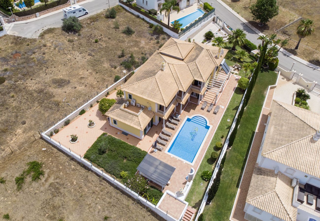 Villa em Albufeira - Villa Iris