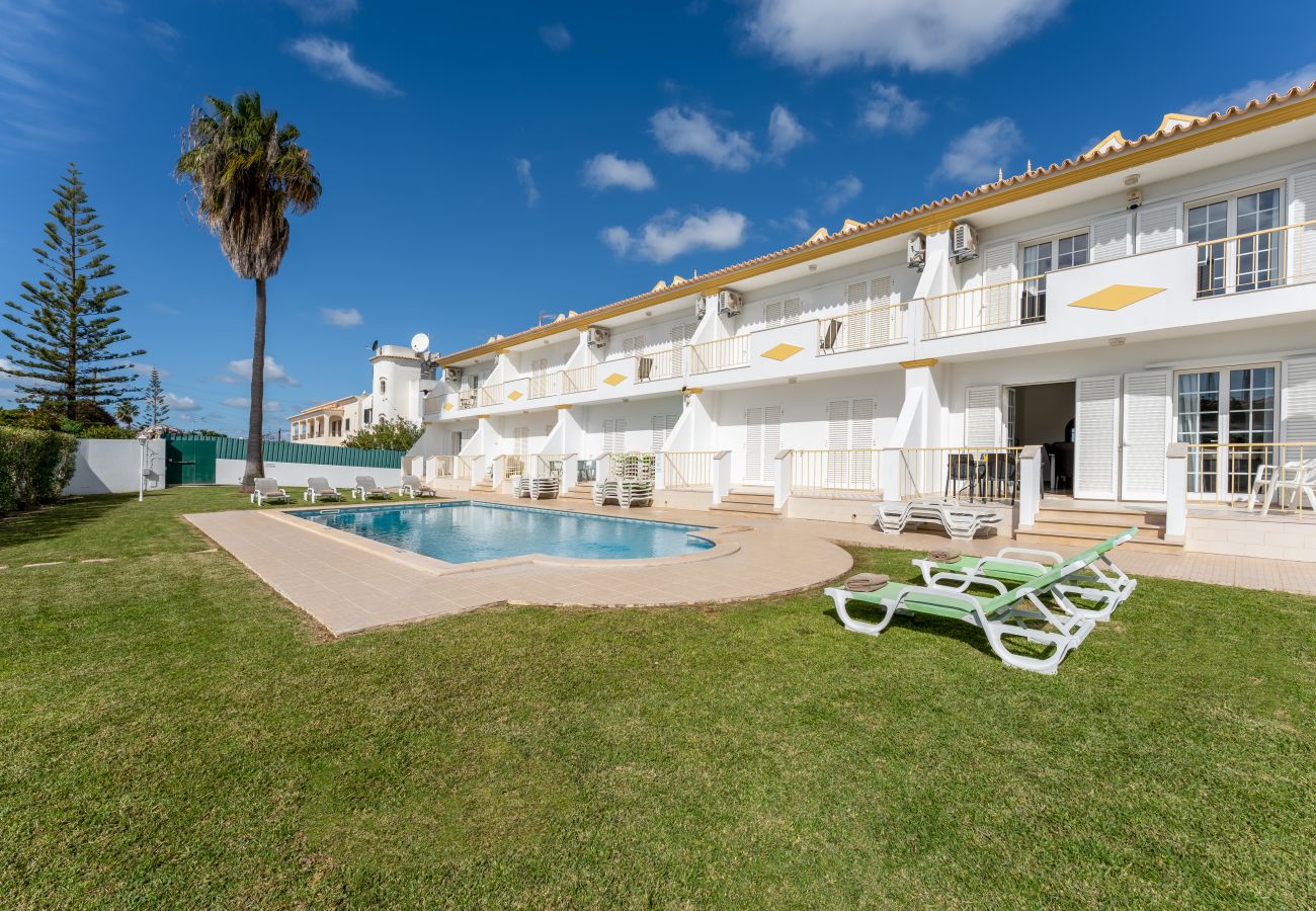 Casa geminada em Albufeira - Casa Pimenta