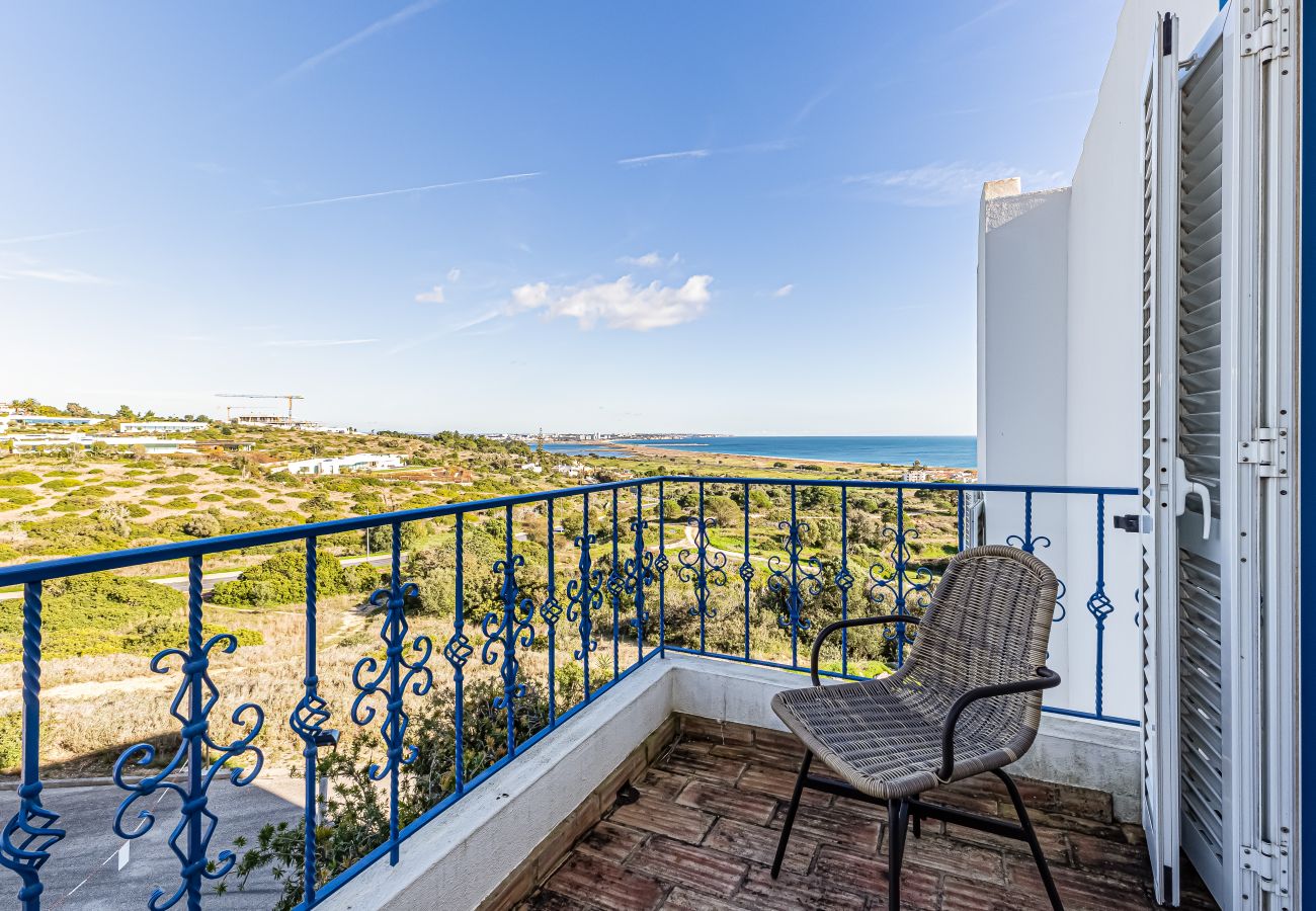 Villa em Lagos - Roque House View - 3 Bedroom Sea Front Villa