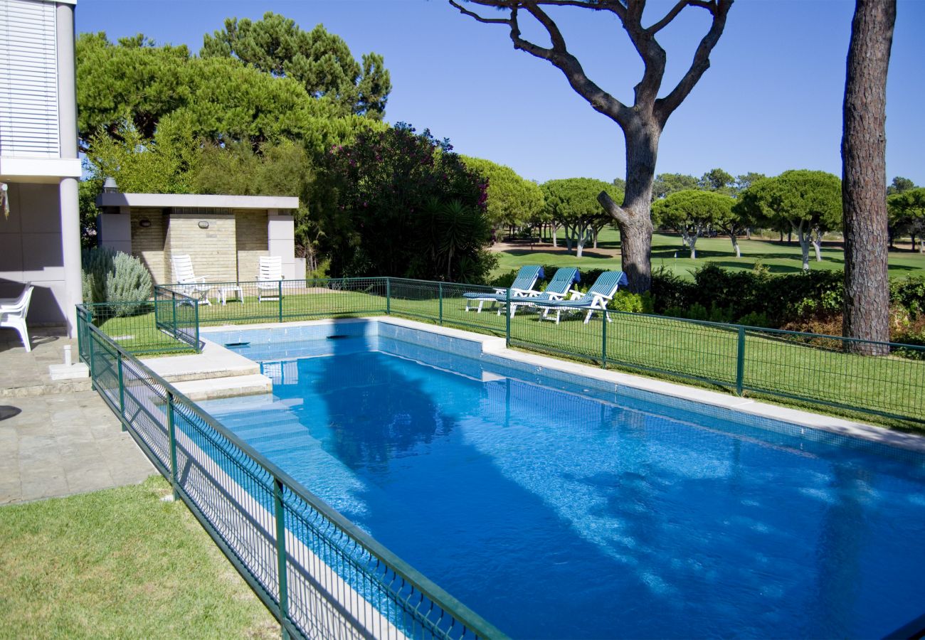 Villa in Vilamoura - Villa Lake View