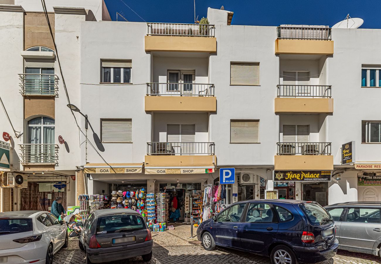 Apartment in Carvoeiro - By The Beach Carvoerio | Family and Couples